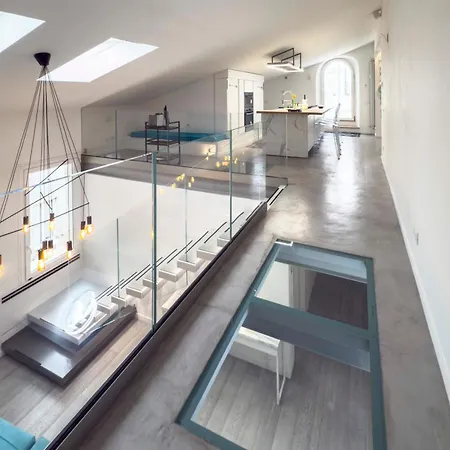 Vatican Luxury Duplex Apartment *